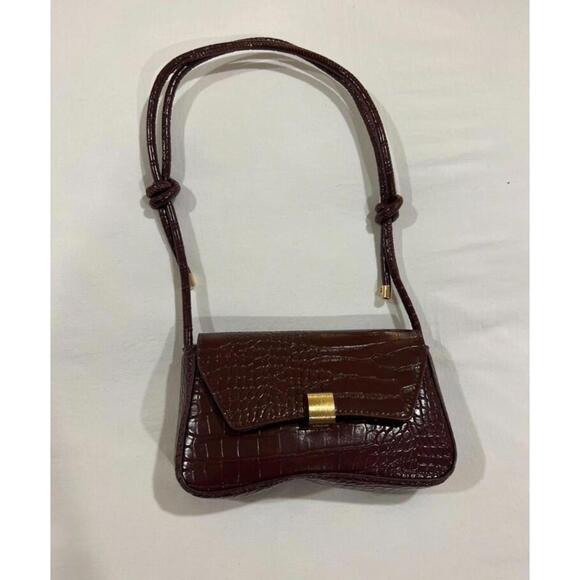 Handbags - shoulder bag